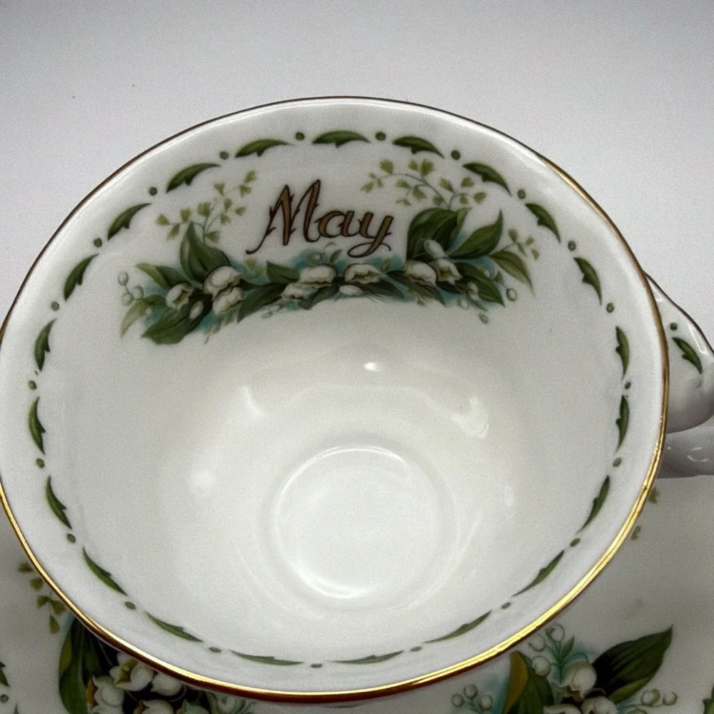 Royal Albert Tea Cup & Saucer Set Lily Of The Valley Flower Series Bone China